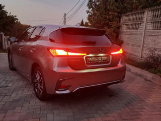 Lexus CT Series foto 4