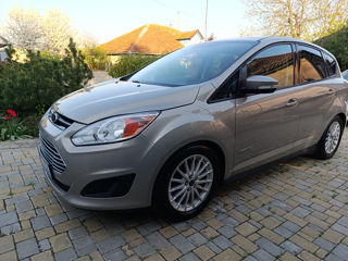 Ford C-Max foto 1