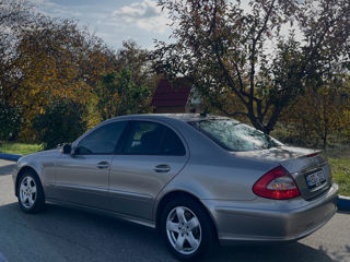 Mercedes E-Class foto 4