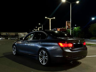 BMW 3 Series foto 2