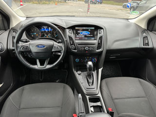 Ford Focus foto 7