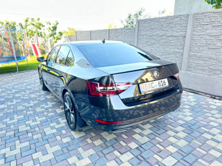 Skoda Superb foto 6