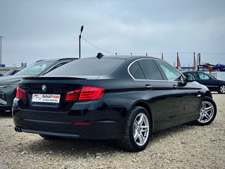 BMW 5 Series foto 6