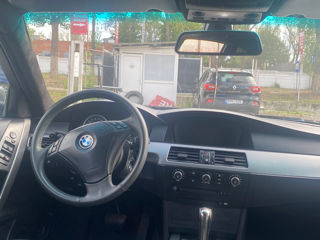 BMW 5 Series foto 6