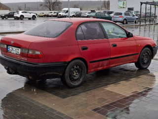 Toyota Carina foto 6