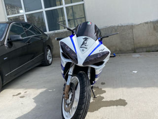 Yamaha Yamaha R1 foto 3