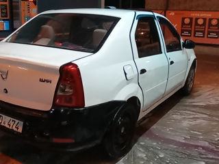 Dacia Logan foto 5