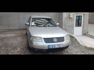 Volkswagen Passat foto 2