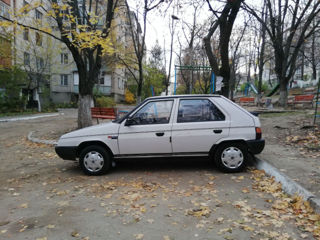 Skoda Favorit foto 3