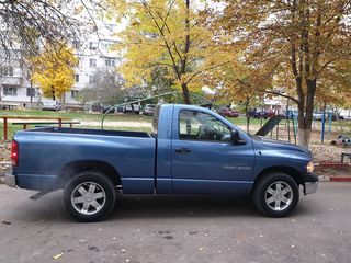 Dodge Ram foto 4