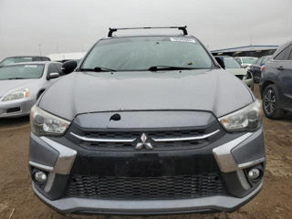 Mitsubishi Outlander foto 2