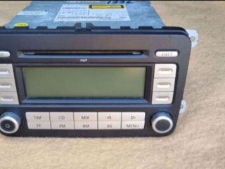 Radio,magnitola original Volkswagen (Touran,Caddy Golf ,T5...) foto 2