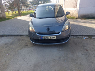 Renault Grand Scenic foto 6