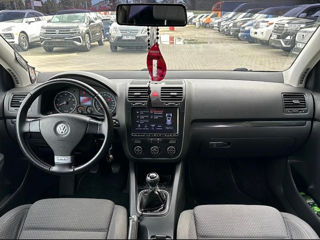 Volkswagen Golf foto 5