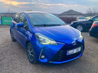 Toyota Yaris foto 1