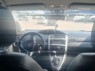 Toyota Verso foto 2