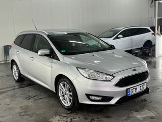 Ford Focus foto 2