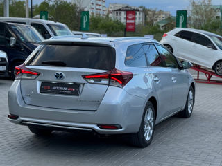 Toyota Auris foto 5