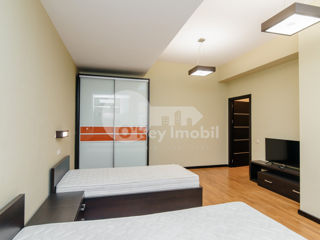 Apartament cu 3 camere, 130 m², Centru, Chișinău foto 18