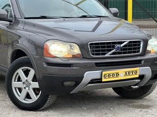 Volvo XC90 foto 2