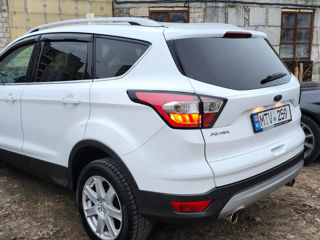 Ford Kuga foto 10