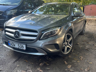 Mercedes GLA foto 1