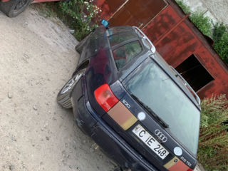 Audi 100 foto 3