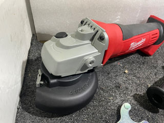 Milwaukee 2680-20 M18 Болгарка foto 3