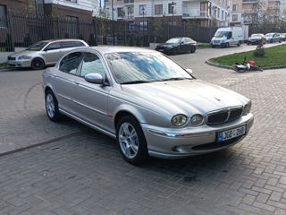 Jaguar X-Type