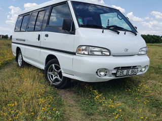 Hyundai H-1 Truck