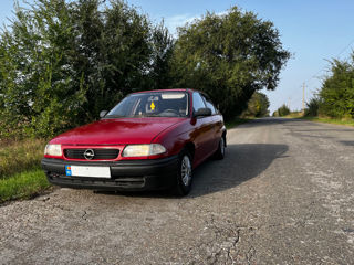 Opel Astra foto 2