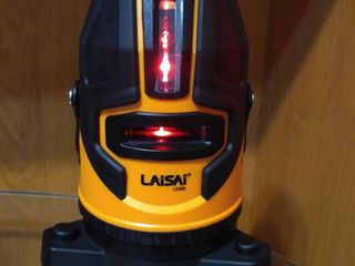Линейный лазерный нивелир  LaiSai LS 686 + штатив 1,6 м подарок foto 4