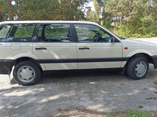 Volkswagen Passat foto 1