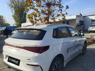 Byd E2 foto 3