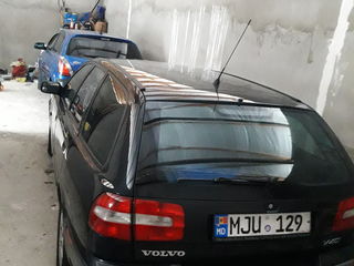 Volvo V40 foto 1