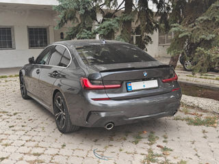 BMW 3 Series foto 2