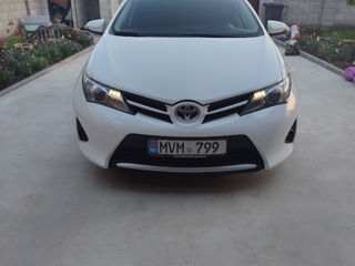 Toyota Auris foto 8