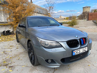 BMW 5 Series foto 2