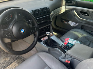 BMW 5 Series foto 6