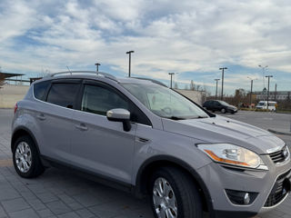 Ford Kuga foto 2