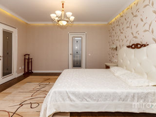 Apartament cu 4 camere, 140 m², Centru, Chișinău foto 9