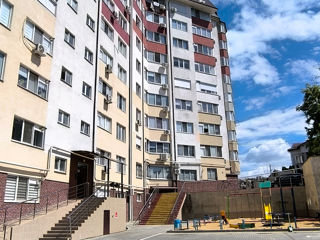 Apartament cu 2 camere, 65 m², Centru, Chișinău foto 8