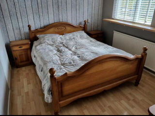 Vand dormitoare din lemn natural foto 2