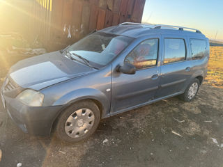 Dacia Logan foto 2