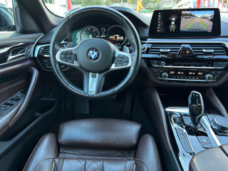 BMW 5 Series foto 11