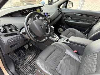 Renault Grand Scenic foto 6