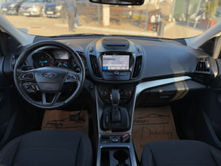 Ford Kuga foto 10