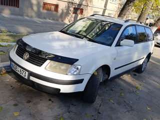 Volkswagen Passat foto 2