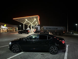 Skoda Superb foto 9