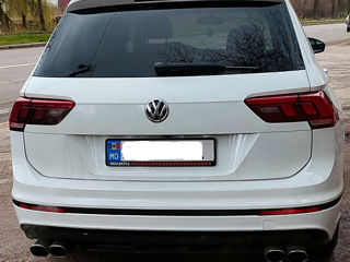 Volkswagen Tiguan foto 2